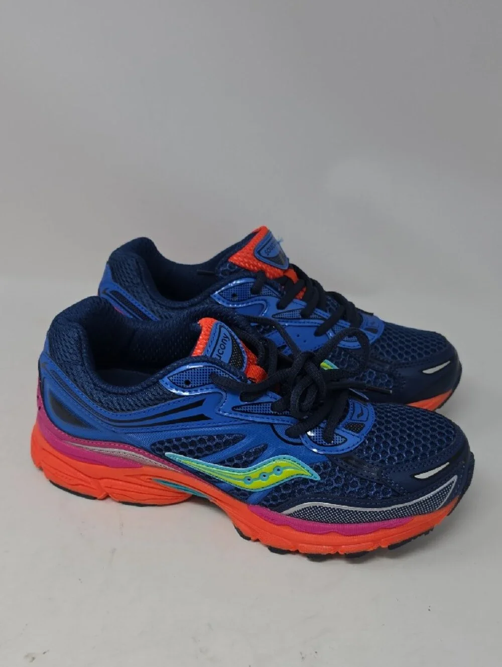 Saucony Oni 9 Navy Blue Sneakers with Orange, Pink and Lime Accents Size 6.5Y